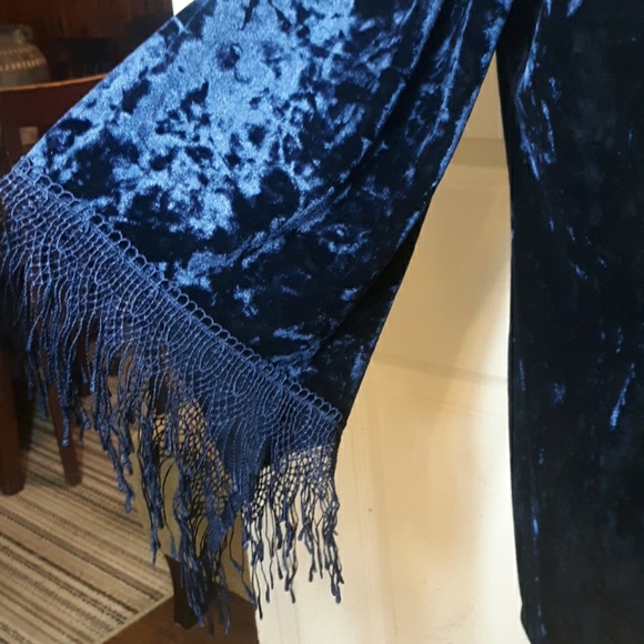 Blouse - Picture 4 of 8